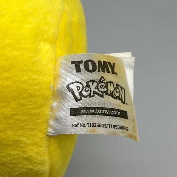 Pokemon‎ Plush Pikachu Stuffed Animal 2015 Tomy Nintendo Game Freak 6" - Picture 6 of 8